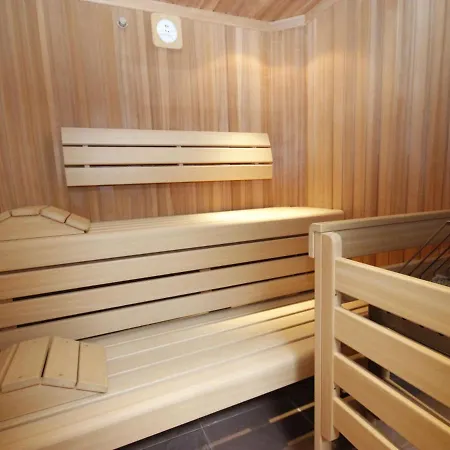 Falkner-12 By Interhome