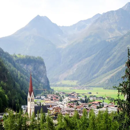 Falkner-12 By Interhome * Oberlängenfeld