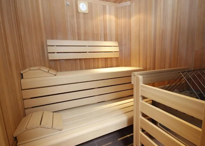 Falkner-12 By Interhome