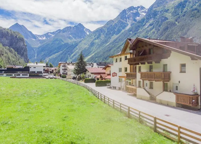 Falkner-12 By Interhome *