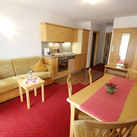 Falkner-12 By Interhome *